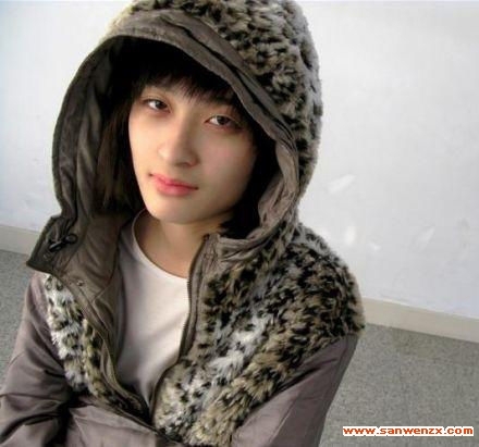 【民间记者团报道】再说曾轶可的《狮子座》是