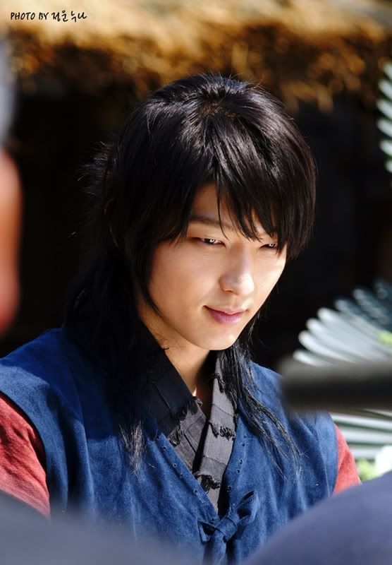 被韩剧《一枝梅》陷得无可救药