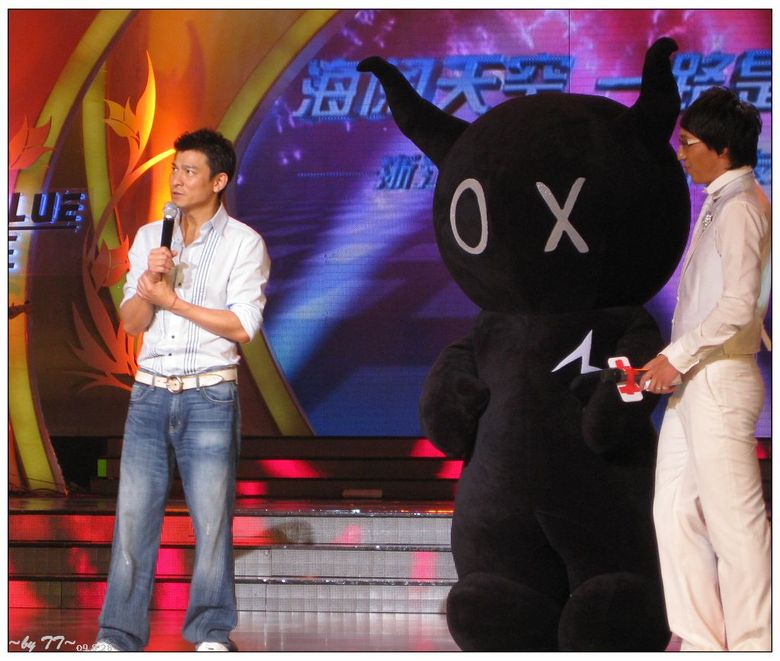 参加了28日下午的中国蓝台歌发布会,看到了心