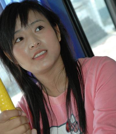 扬州公交妹妹浦娟VS上海售票妹妹顾佳雯,到底