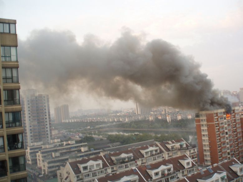 火烧米兰公寓-转贴之王-杭州19楼