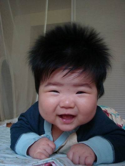 看看谁的<em>头发</em>比我多比我<em>翘</em>~~-妈咪<em>宝宝</em>秀-杭州