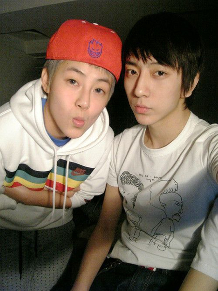 【民间记者团】女版陈冠希爆红网络 相似度9