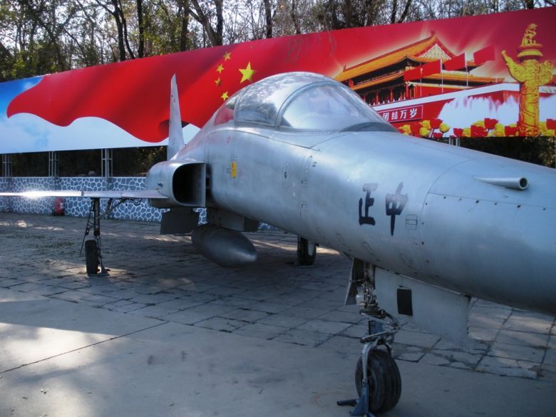 昨天本人冒着严寒,拍摄空军飞行表演及航空博