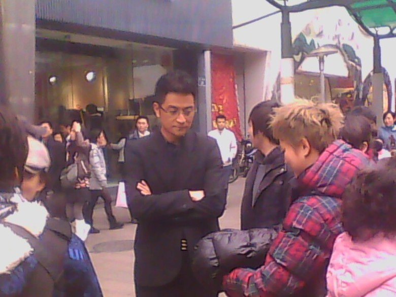 今日在奥斯卡电影院拍到了吉杰-八卦田-杭州1