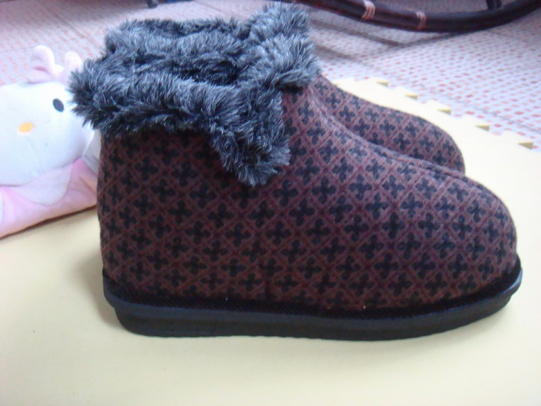 第一次学做鞋子-是冬天穿的棉鞋和拖鞋!(35有