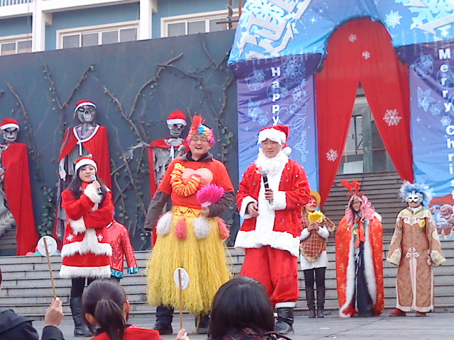 在杭州乐园看到海派甜心里雷人的达浪舞-咖