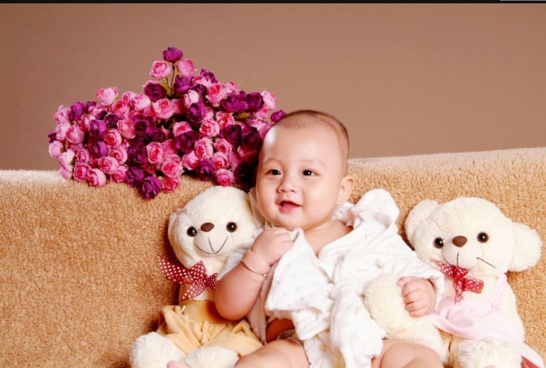 人见人爱!车见车载。