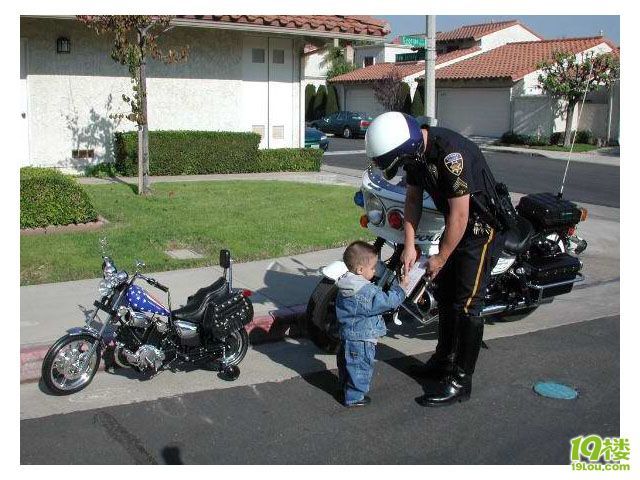 未成年人骑电动车和摩托车很危险(交警请进)-和