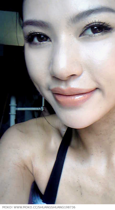 潘霜霜的胸围 小舒淇潘霜霜 潘霜霜博客-八卦田