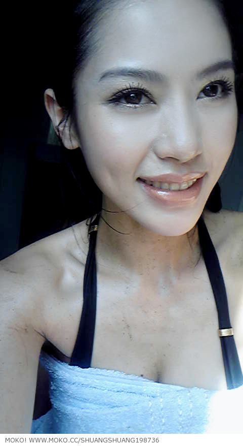 潘霜霜的胸围 小舒淇潘霜霜 潘霜霜博客-八卦田