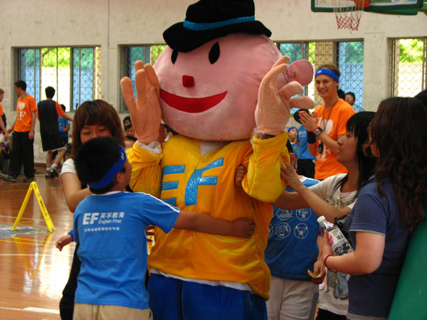 2010年杭州英孚EF语言培训中心城北校区开校