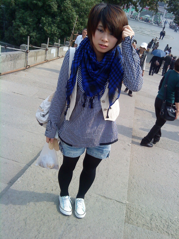 正是年轻时找个小先生谈恋爱去。-爱在人间天堂-杭州19楼