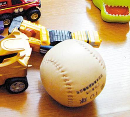 地球日了,我要锻炼宝宝成为家里的环保小卫士