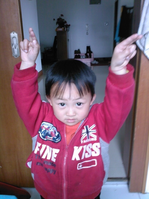 山寨版梁小乐-妈咪宝宝秀-杭州19楼