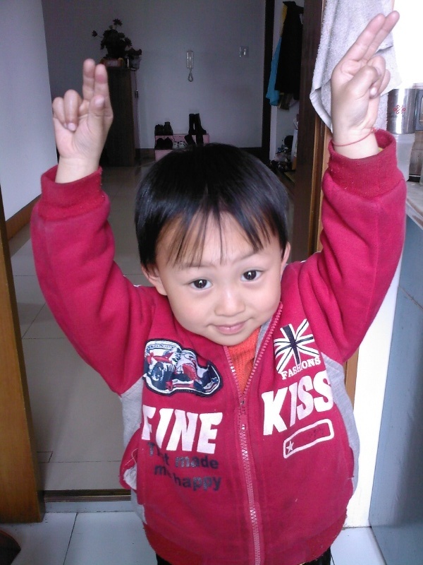 山寨版梁小乐-妈咪宝宝秀-杭州19楼