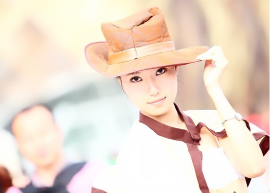 世博黑桃QUEEN挑战日本老太上演自拍秀-口水