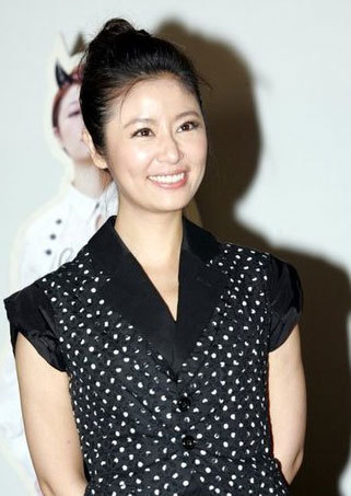 林心如水痘好转露微笑 秀Love戒指招桃花-八卦