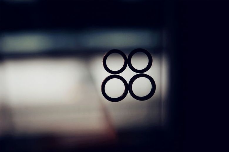 ~(RQ)/~ҵССŮ4-22-2010