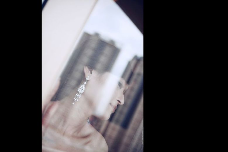 ~(RQ)/~ҵССŮ4-22-2010
