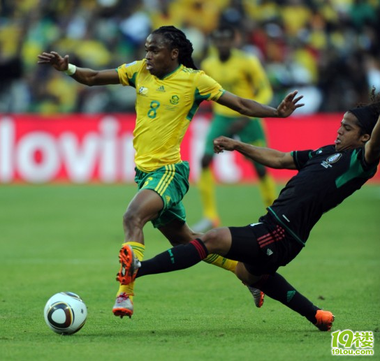 2010年南非世界杯第一个进球--沙巴拉拉-体育