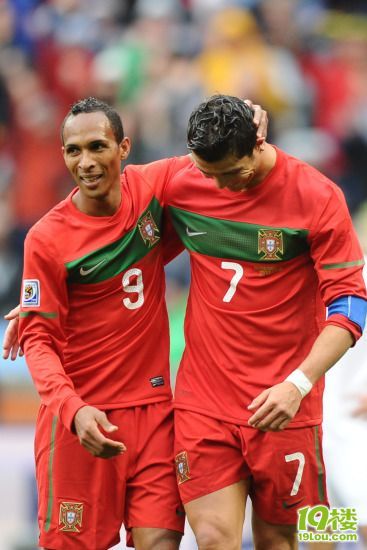 葡萄牙7-0朝鲜 C罗帅气破球荒集锦-体育星闻-