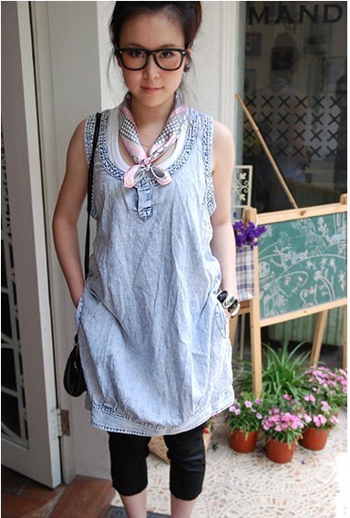 支口红、一双高跟鞋、一条连衣裙,女孩变成了