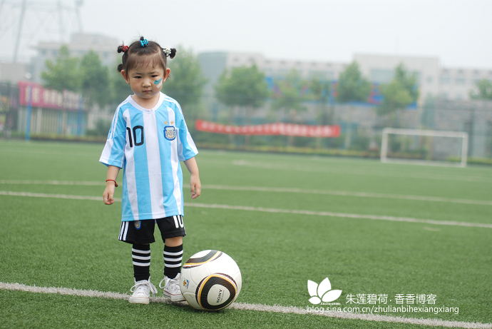 【亲子视觉特搜队】阿根廷队足球美女宝贝-孩