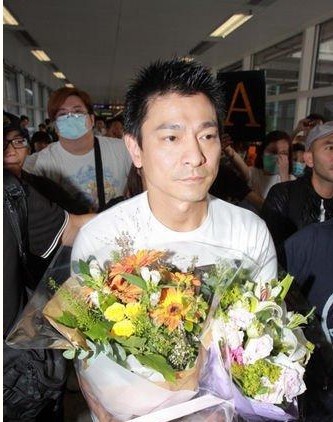 还得秘密做问卷调查 天王人气已经跌倒<em>谷底</em>?-