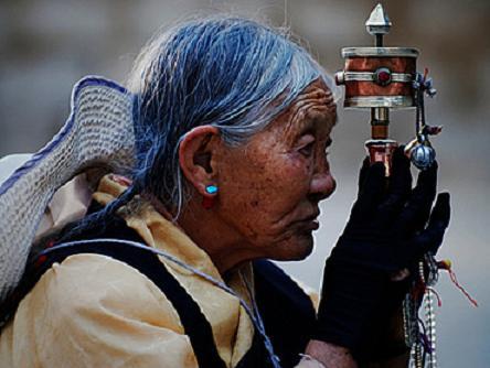 指点迷津:求7月末青藏线自驾车攻略及经验-游