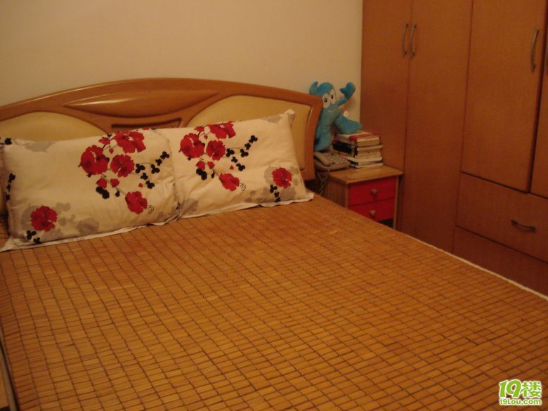 一个普通家庭的普通卧室-装修大本营-杭州19楼