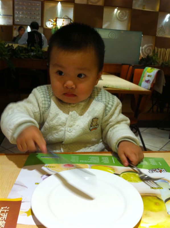 <em>发型</em>真的很重要---杨杨<em>两</em>周岁记!~-妈咪<em>宝宝</em>秀