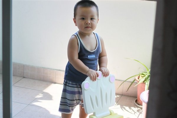 <em>发型</em>真的很重要---杨杨<em>两周岁</em>记!~-宝宝秀-妈咪