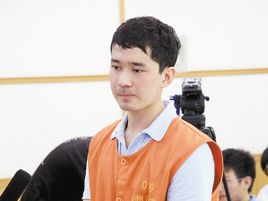 快男阿穆隆交通肇事案一审被判三年六个月-转