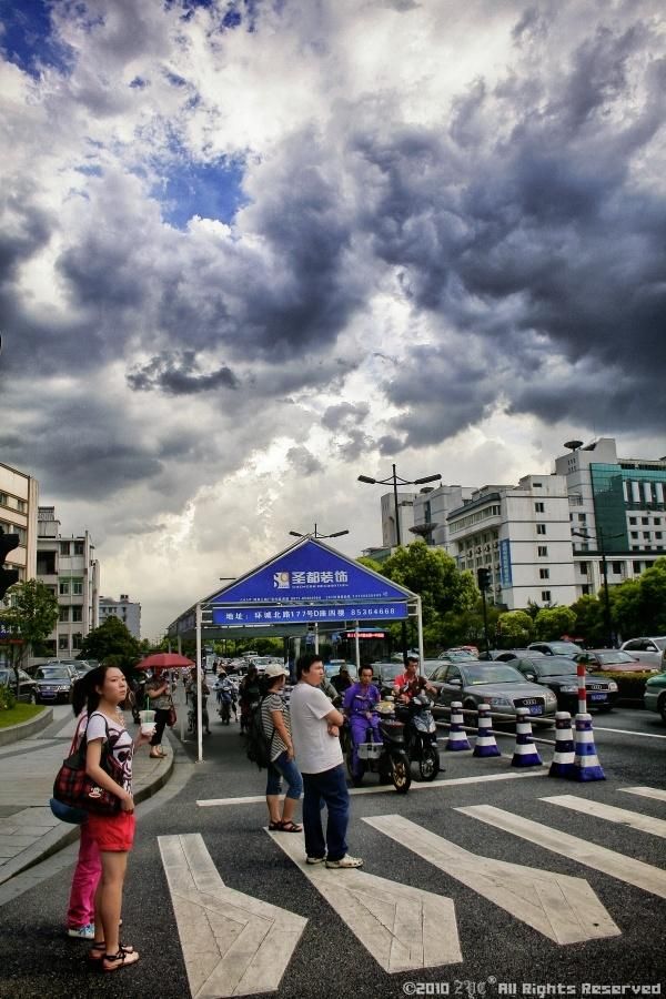 起风了!杭州今天会不会要刮台风啊-游戏动漫-杭
