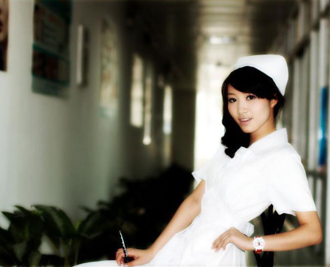 美女護士私照大曝光~!!!!!（組圖）