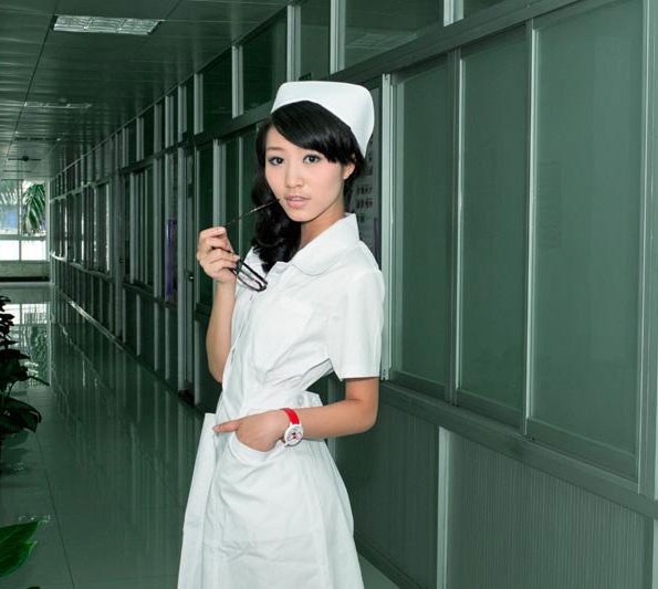 美女護士私照大曝光~!!!!!（組圖）