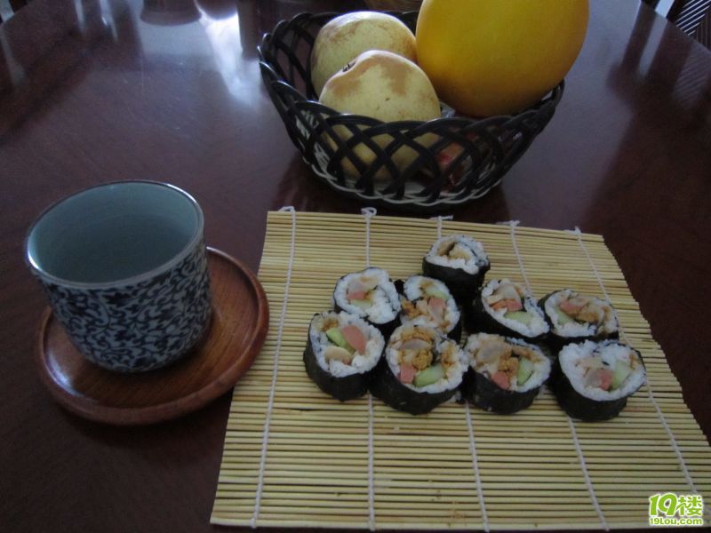 小日本的寿司OR韩国棒子的紫菜包饭,so easy
