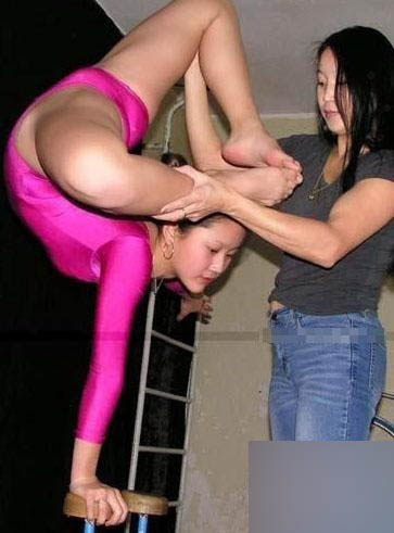 少女成才不容易啊 是這樣被折磨的！(圖)