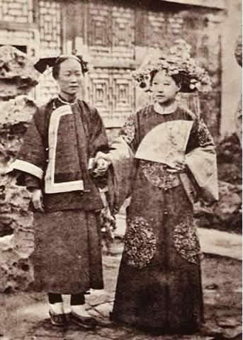 鳳姐冤枉�。】纯此鷿M清皇族女人比 誰(shuí)美?