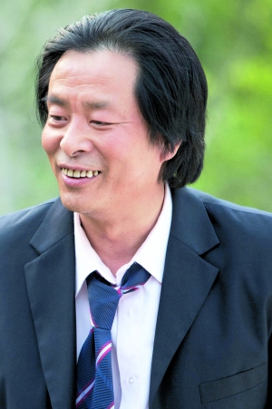 蔡少芬蒋雯丽豁出去秀丑 一个吓人一个土掉渣