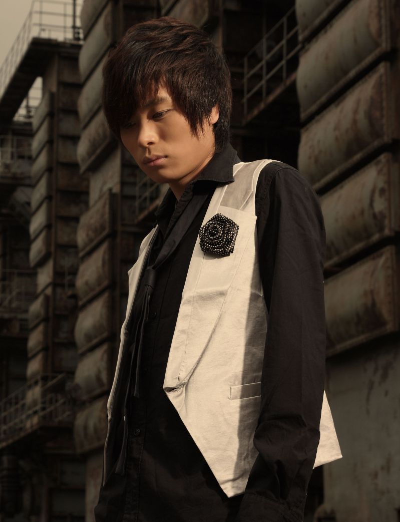 《爱情孤岛》--雨天新作 唱出男人的沧桑-音乐