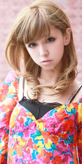 打造甜美优雅小脸 最适合女<em>大学生</em>的<em>发型</em> 让发