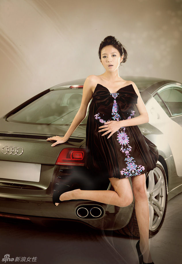 香车美女秀 安以轩时尚大片妩媚撩人-明星-养眼