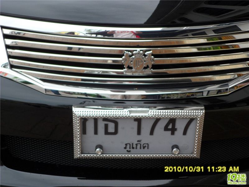 在泰国拍到的车,大家猜猜是什么车?-拉风大本