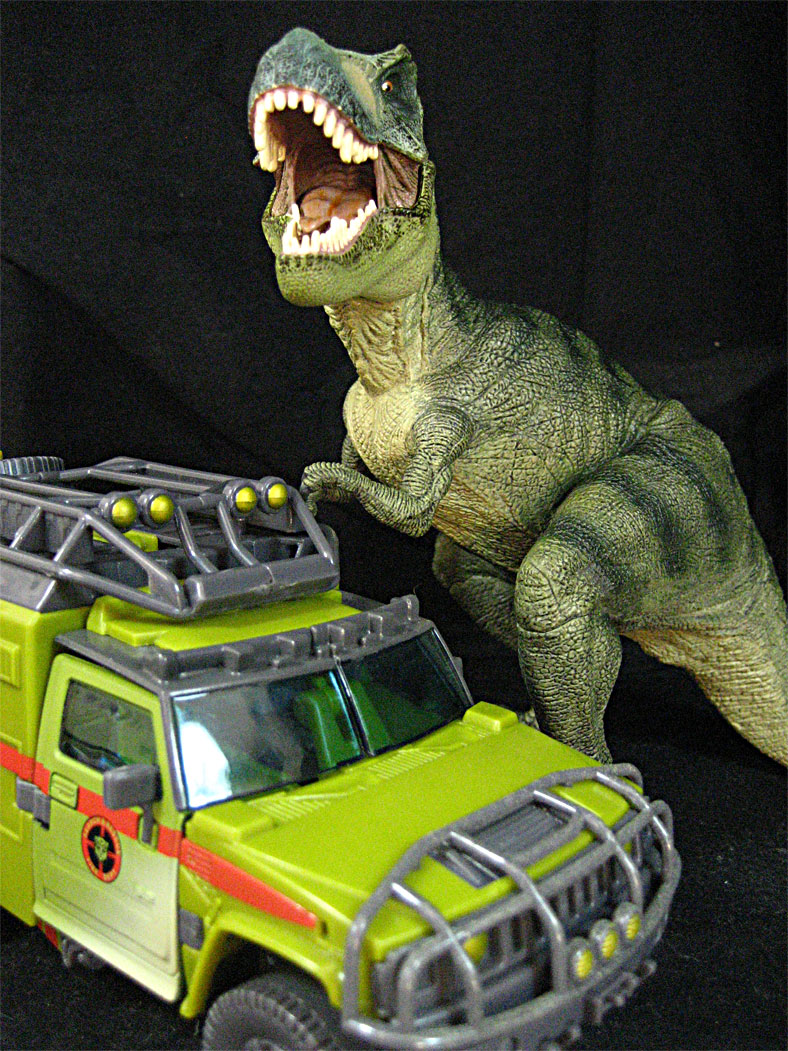 卡片机拍的,大家轻拍。侏罗纪公园,恐龙吃人