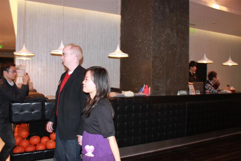 活动汇报帖:帅哥美女的时装秀+英语问答,太给