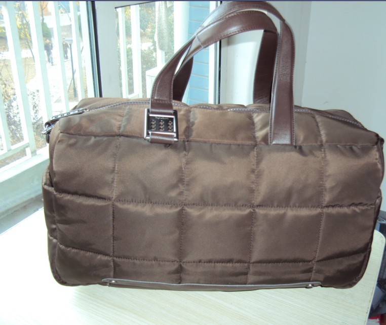 转让杰尼亚中性包包两个-闲置二手交易(原)-杭