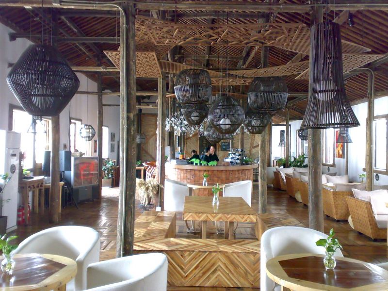 富义仓·粮仓餐厅招聘-服务员、传菜员、收银