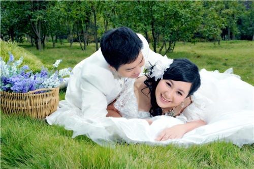 晒幸福の超级肥妹~~秀婚纱照~重到LG快抱不动